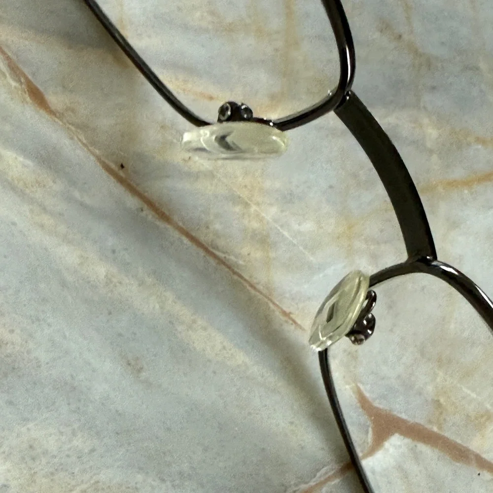 Men's or Womens +2.00 Reading Glasses Rectangle Metal Frame Glasses in Silver +2